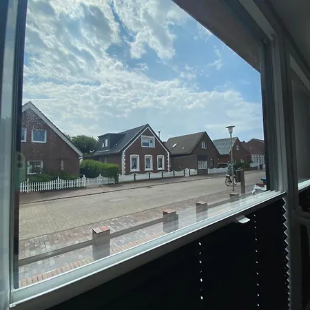 Haus Wybrands-schild Apartamento Borkum